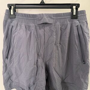 Men’s pace breaker unlined Checkered Shorts